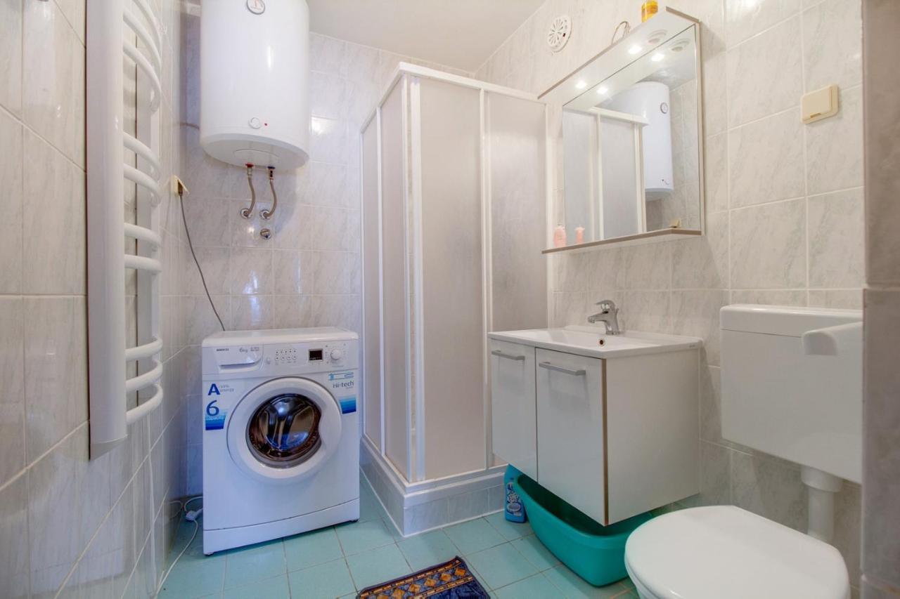Apartment Simpatico Čunski エクステリア 写真